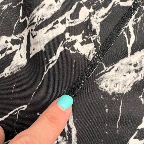 ASOS 4505 Black Marble Print Track Leggings Size 8 - Picture 12 of 12